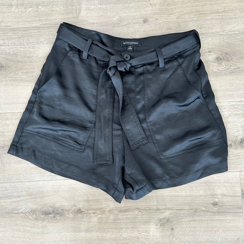 Banana Republic High Waist Satin Black Women's Belted Shorts